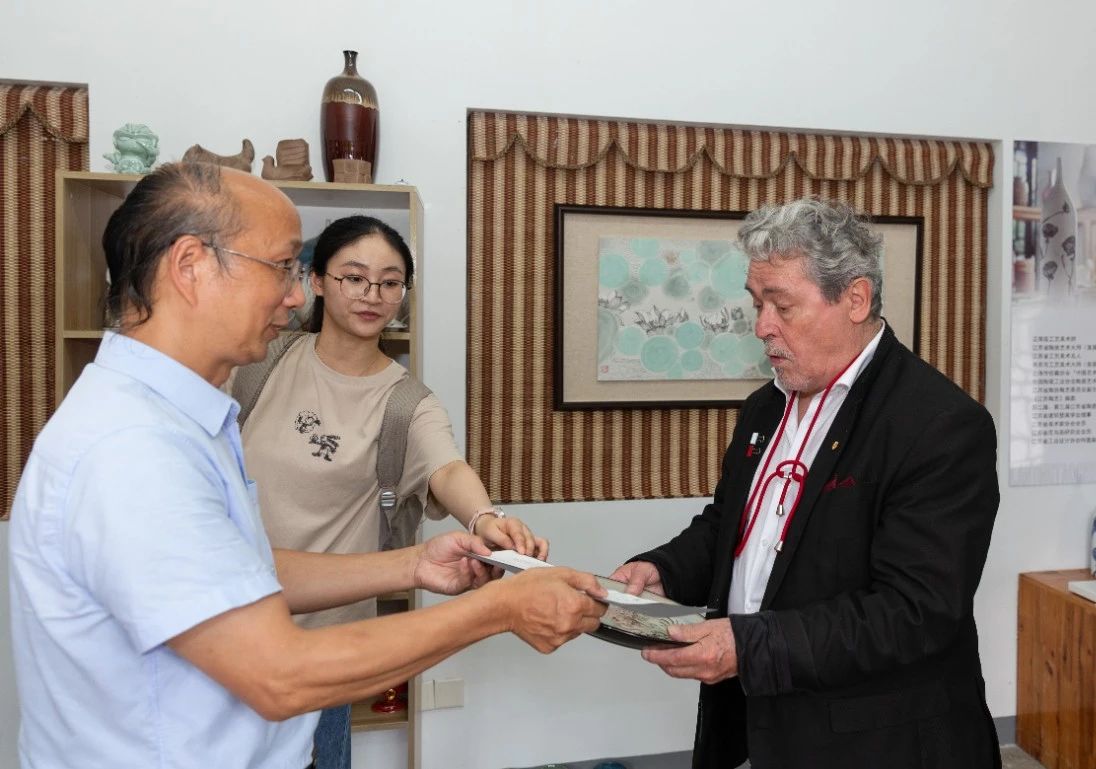 铂莱国际(柬埔寨)官方网站